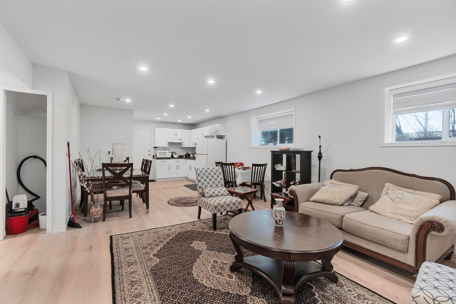 Listing Image 31