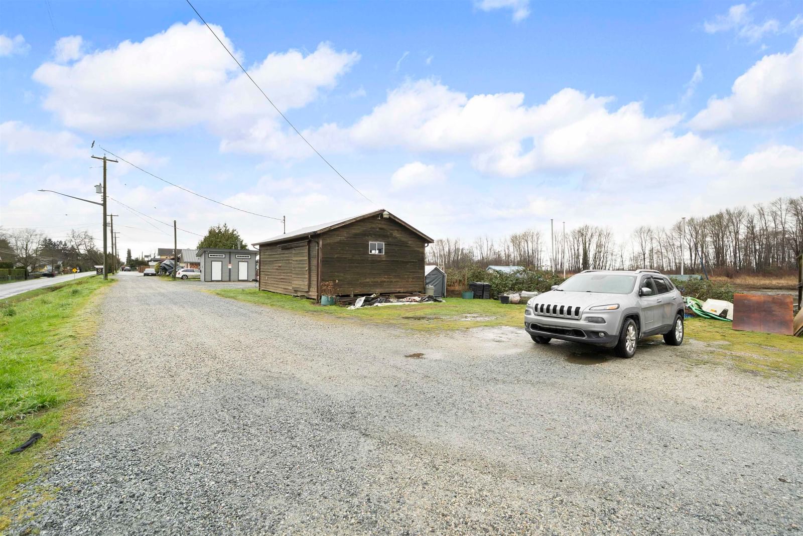 Listing Image 10