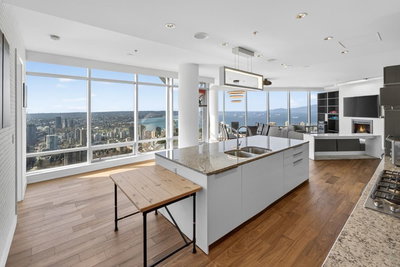 5004 - 1128 Georgia Street | Vancouver | Image