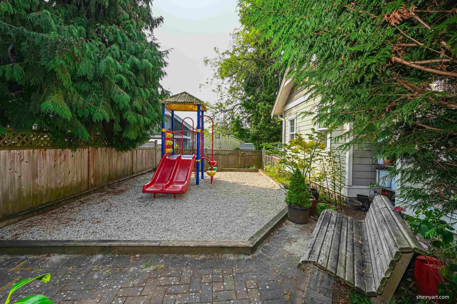 Listing Image 23