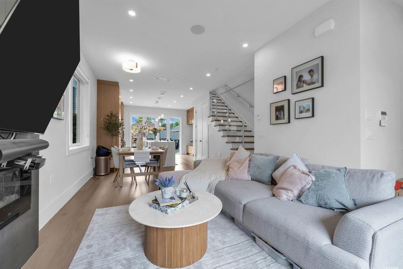 1 - 560 63rd Avenue, Vancouver, V6P 2G8 | Image 3