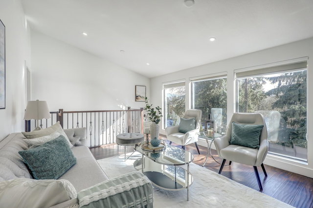 16 Mount Royal Drive