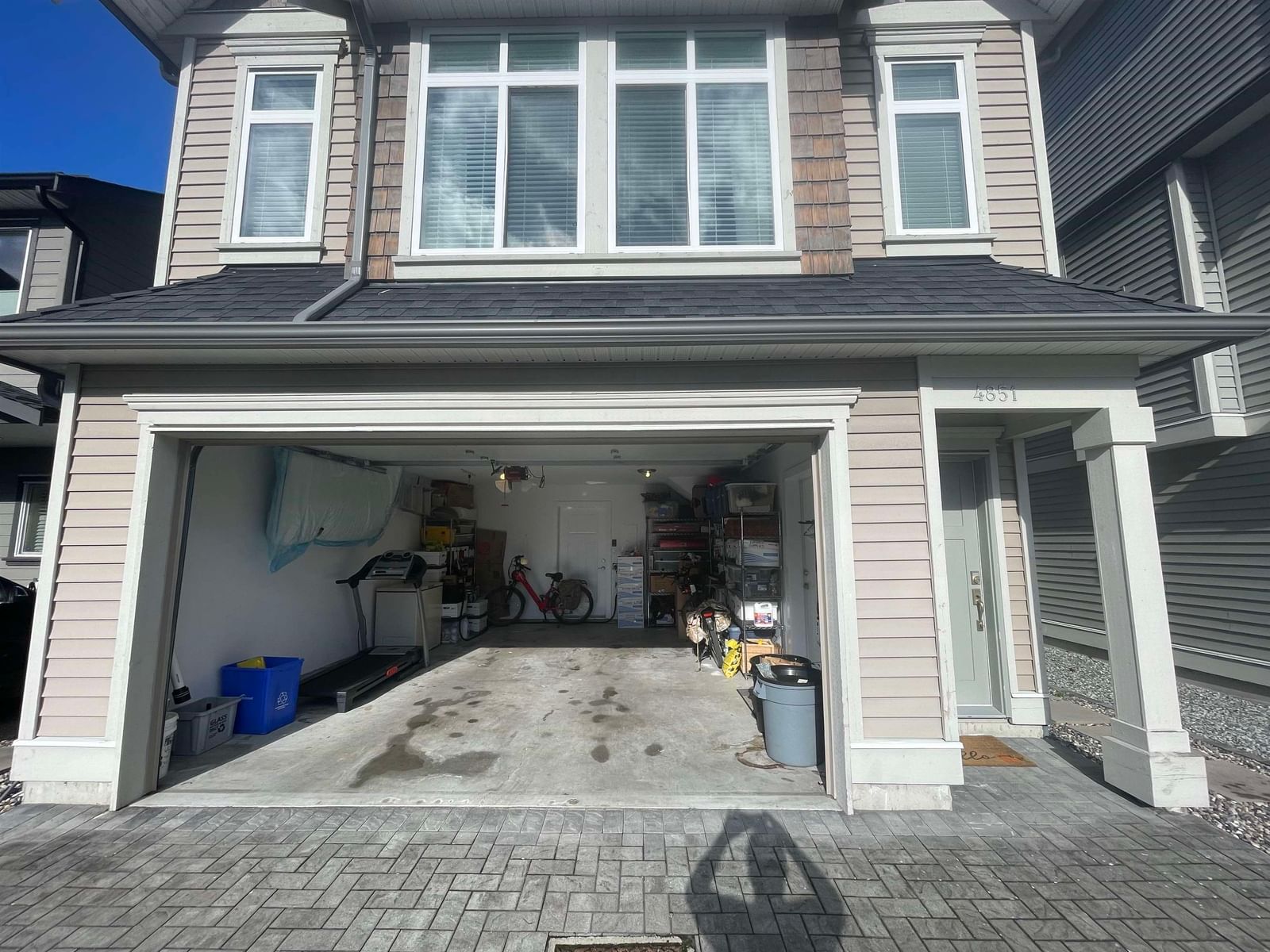 Listing Image 28