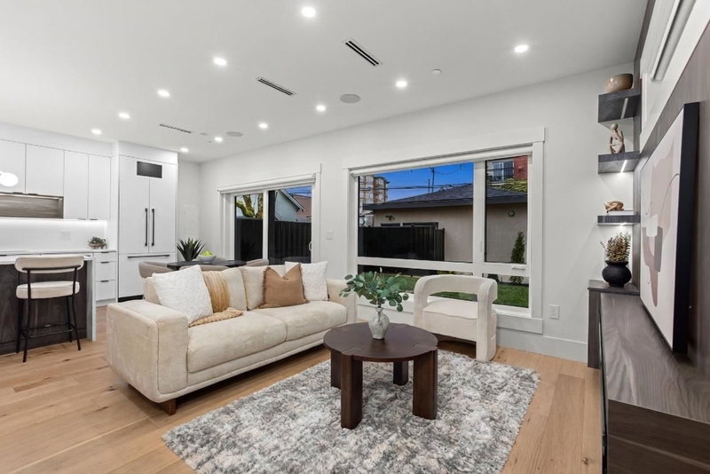 2 - 4549 11th Avenue, Vancouver, V6R 2M5 | Image 3