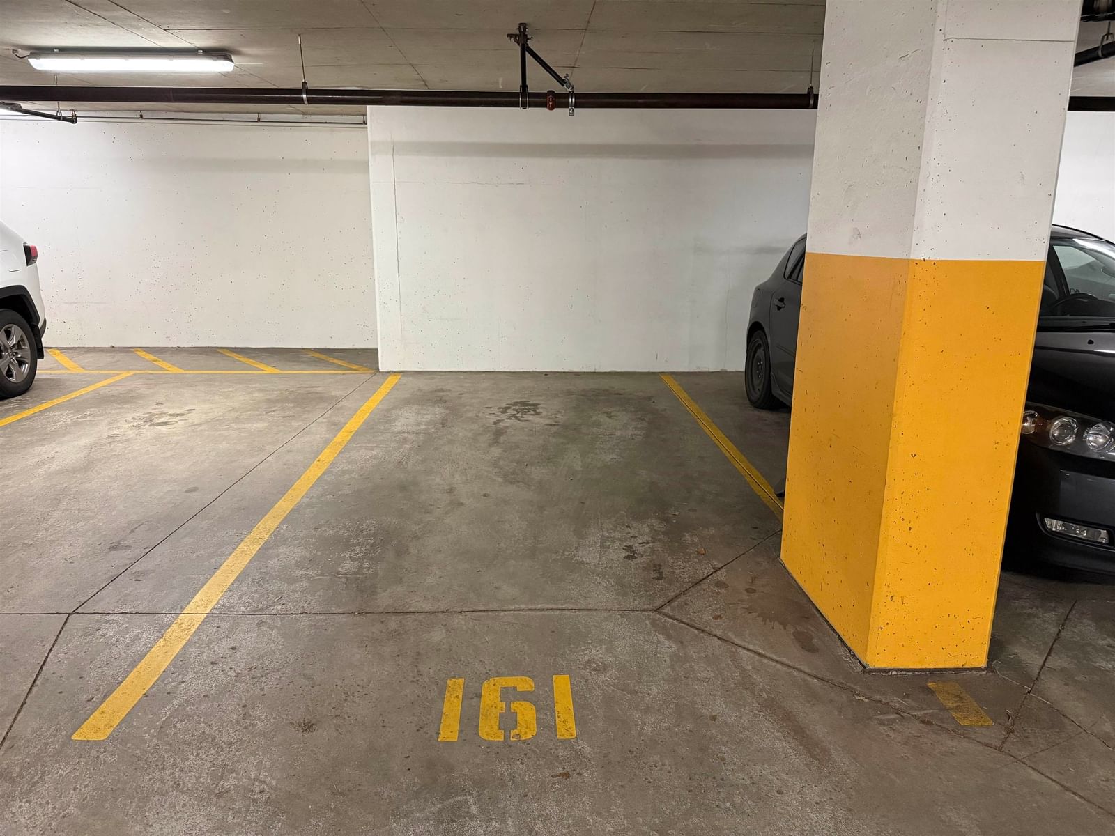 Listing Image 20