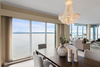 1401 - 2120 Argyle Avenue | West Vancouver | Image