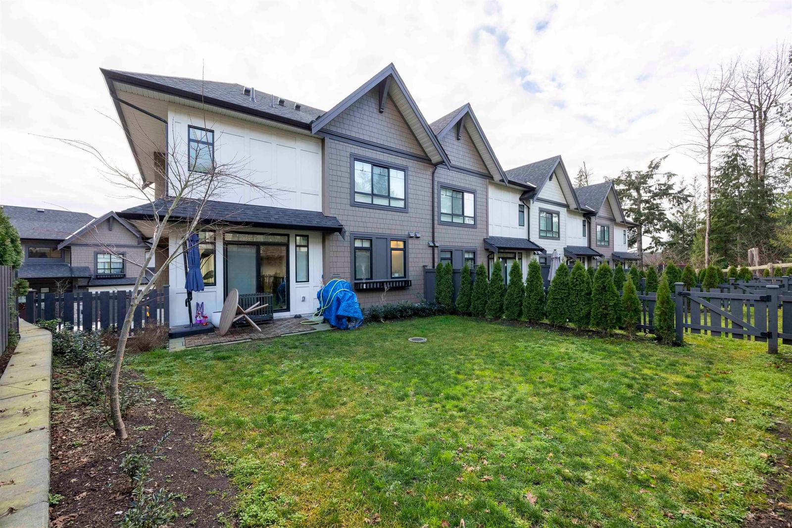 Listing Image 20