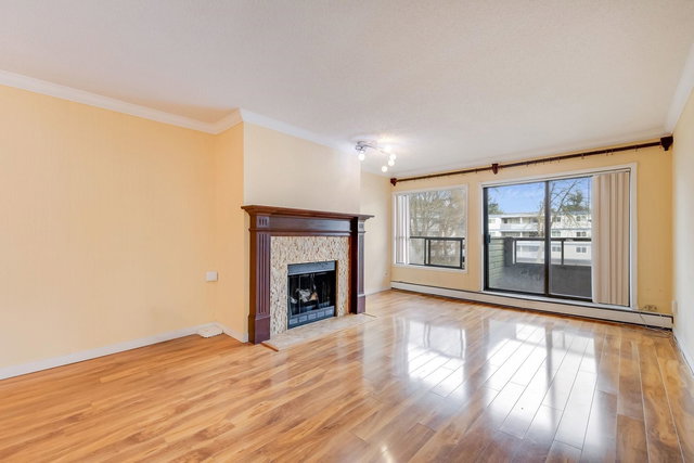 210 - 8600 Ackroyd Road