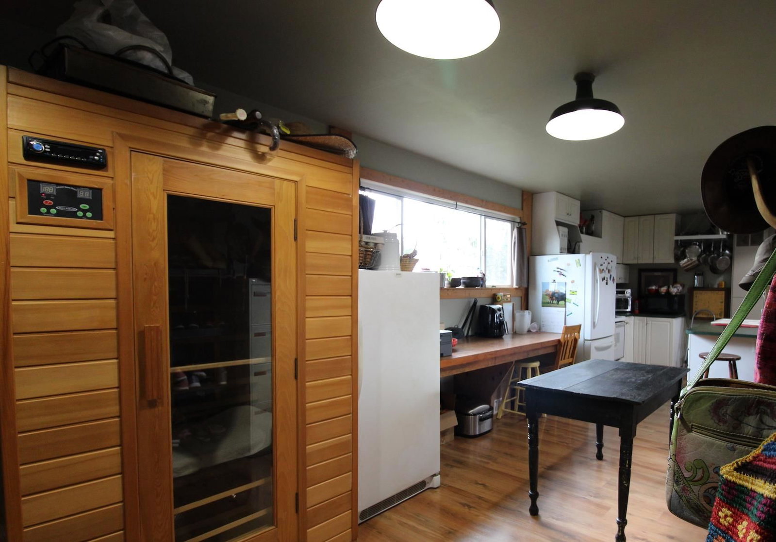 Listing Image 19