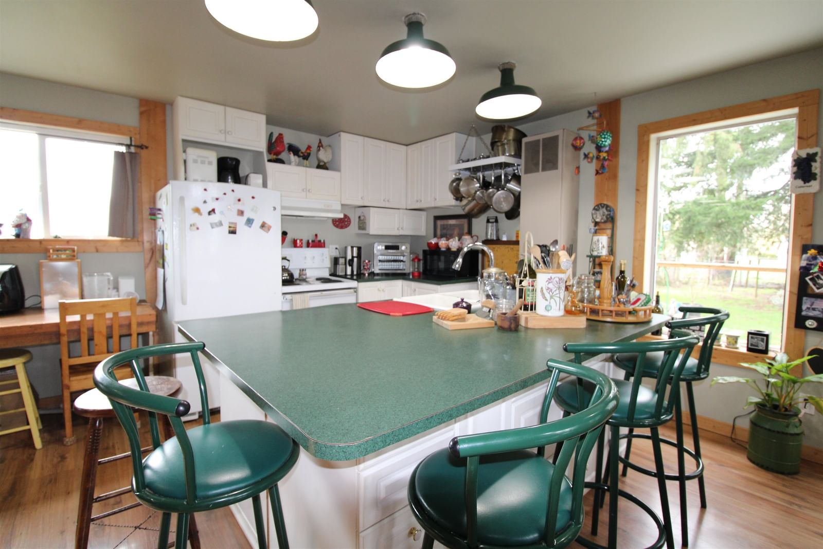 Listing Image 21