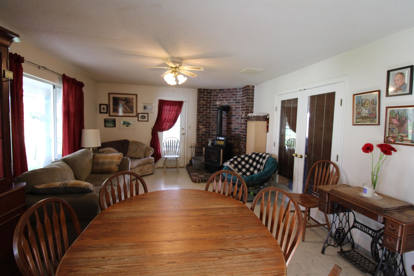 Listing Image 9