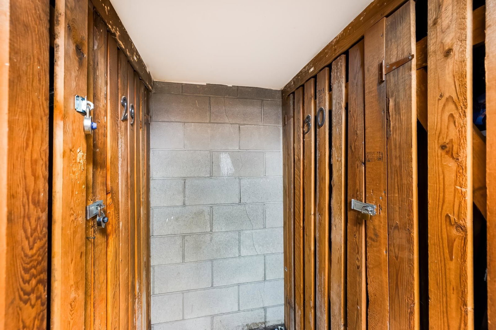 Listing Image 20