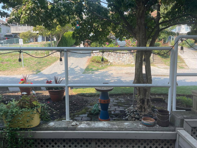 8 - 1169 Vidal Street, White Rock, V4B 3T4 | Image 2