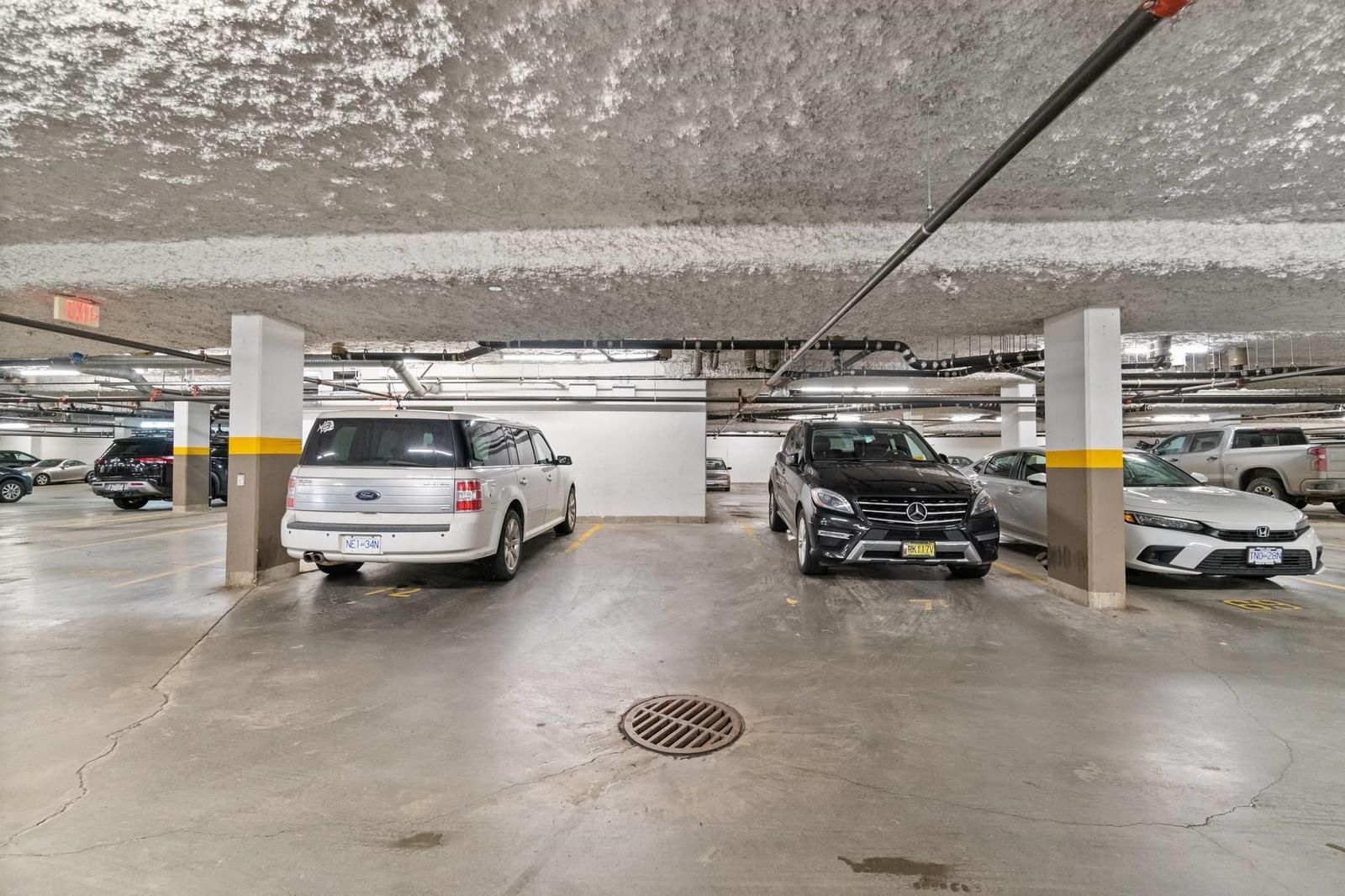 Listing Image 23