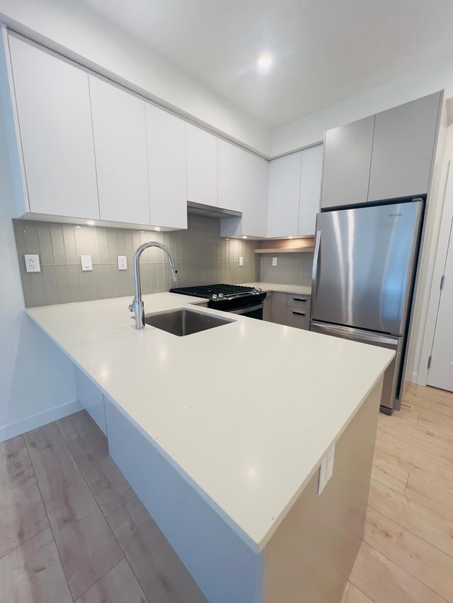 418 - 13777 75a Avenue