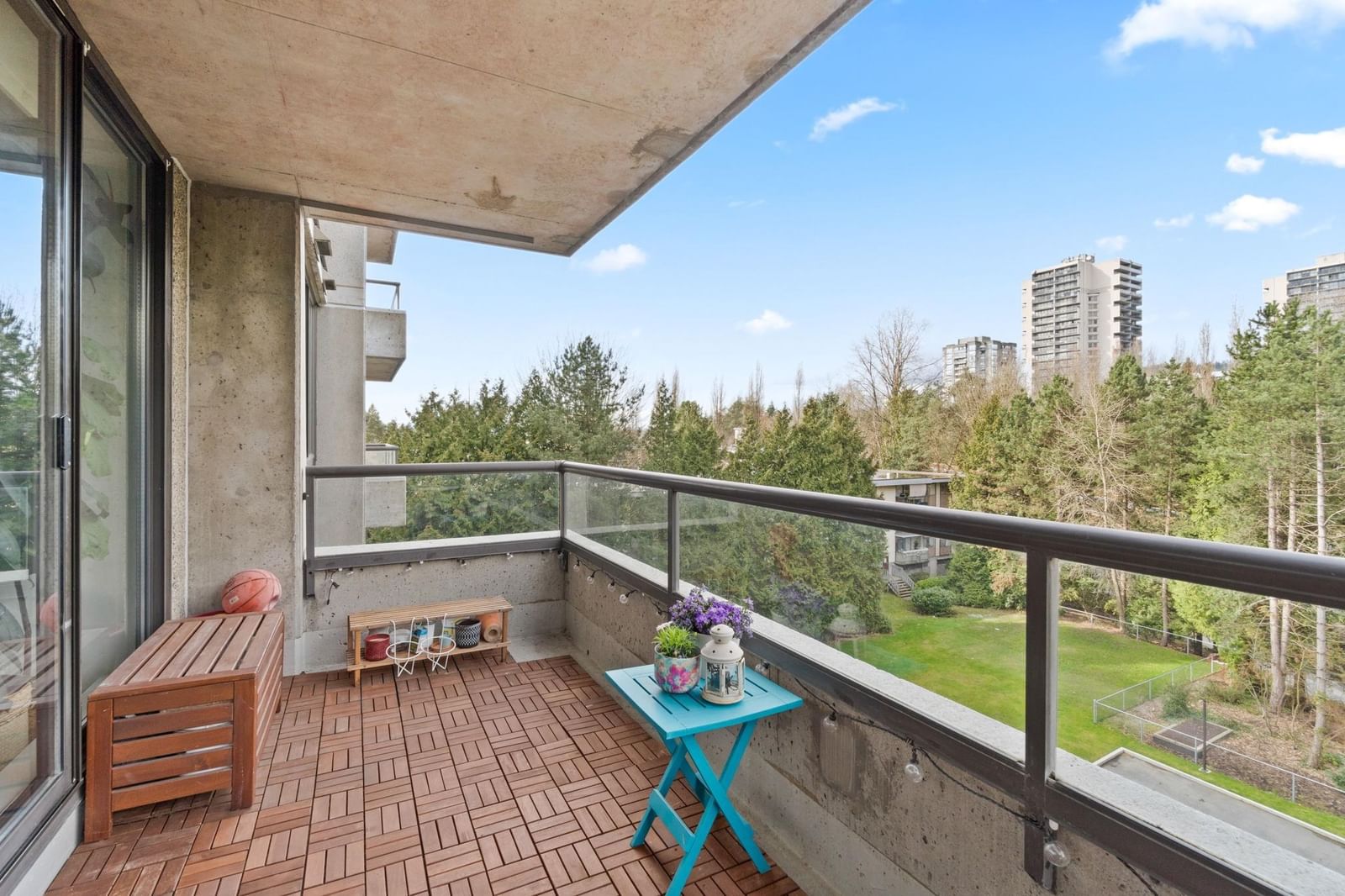 Listing Image 21