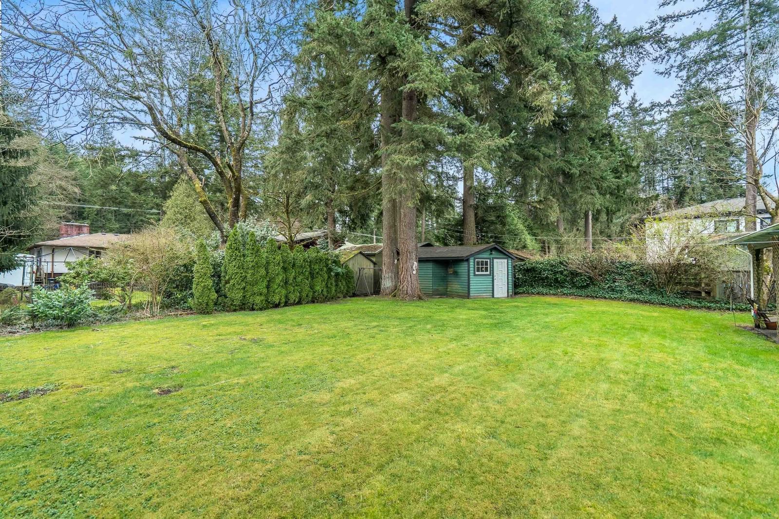 Listing Image 10