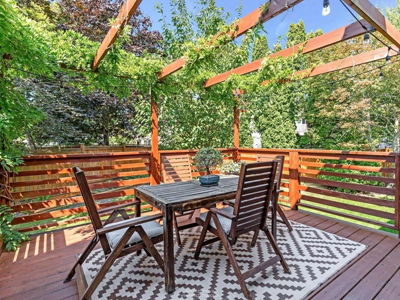 999 53a Street, Delta, V4M 3E2 | Image 2