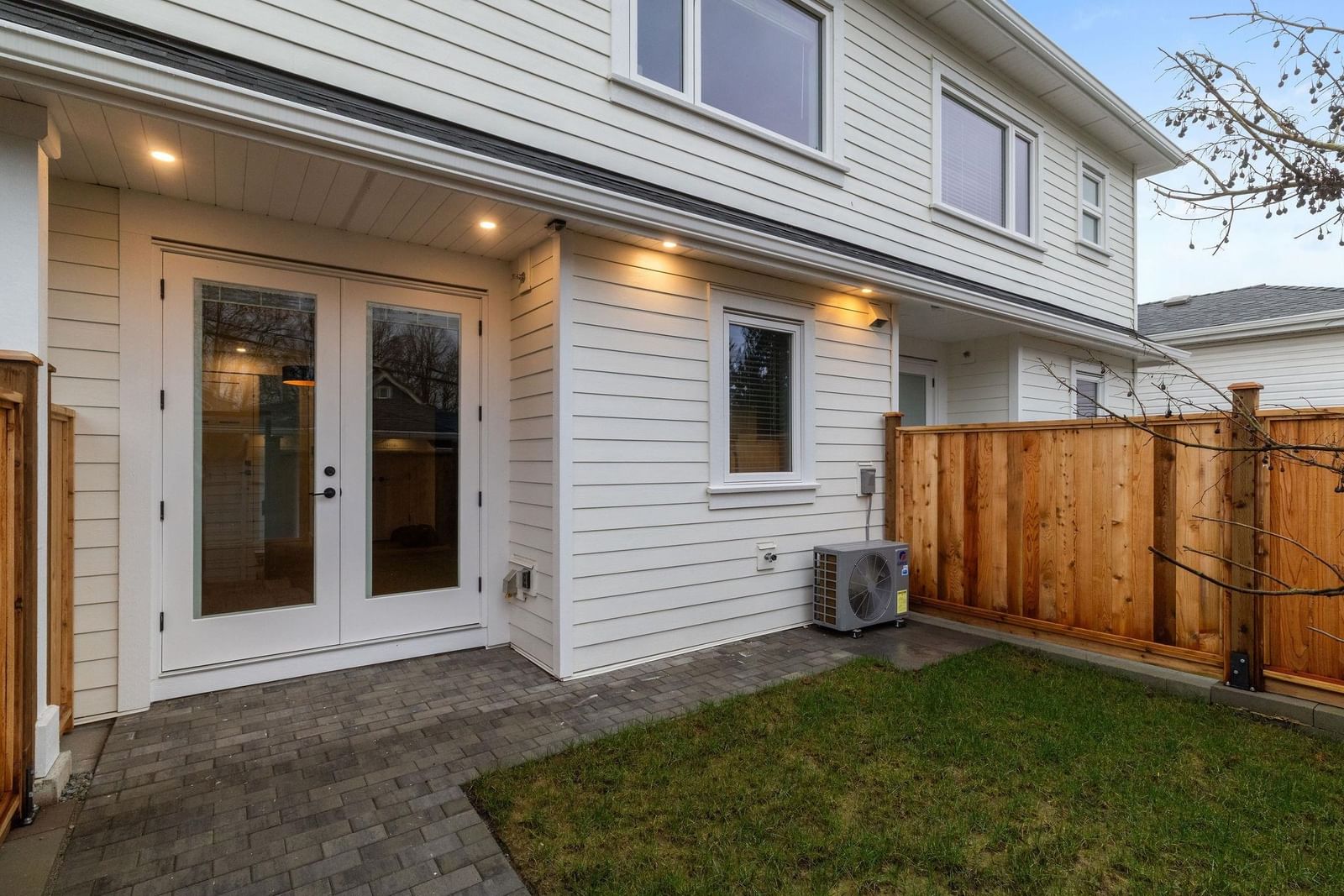 Listing Image 27