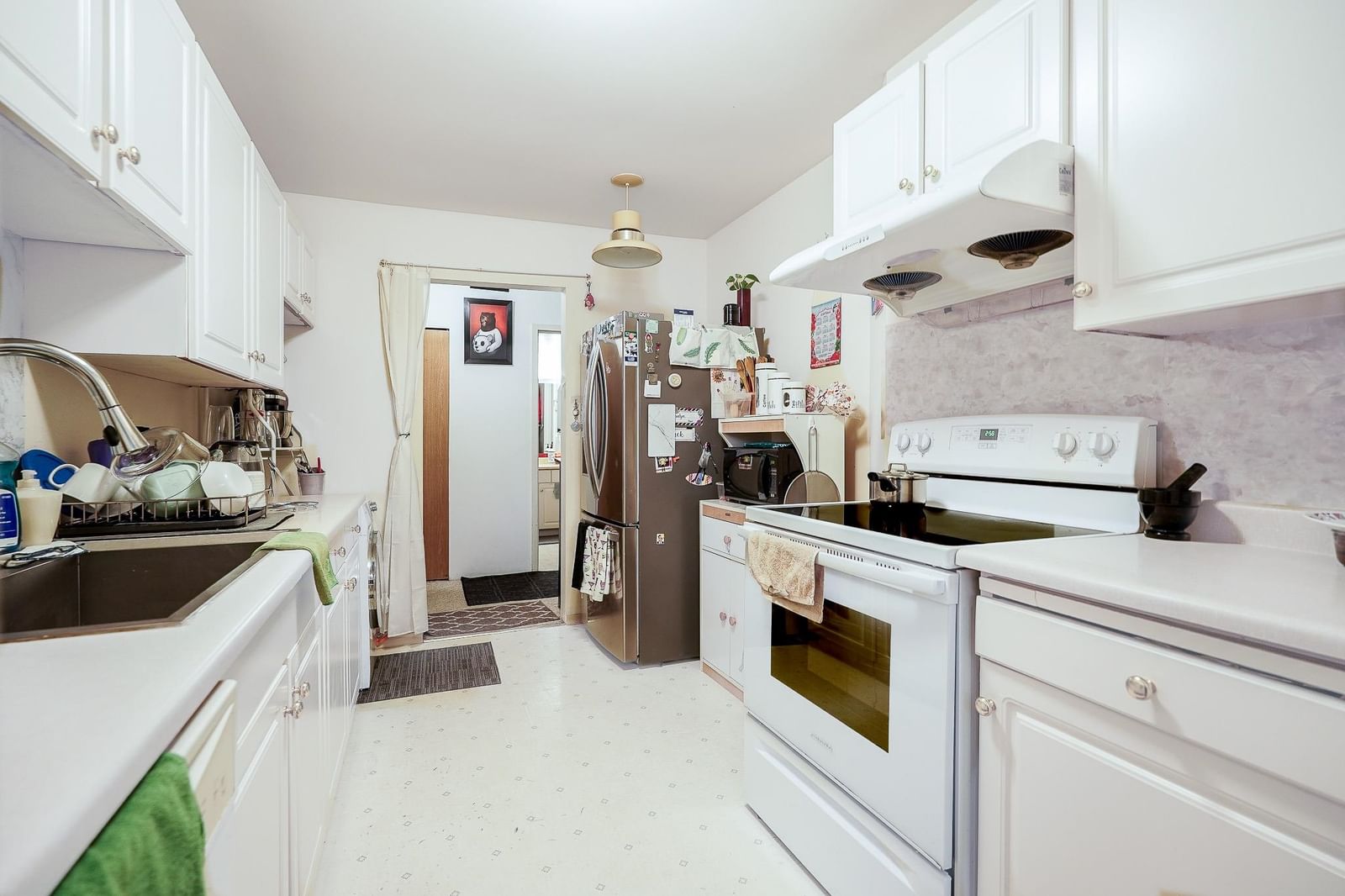 Listing Image 17