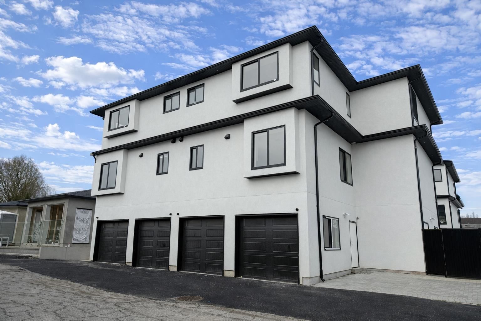 Listing Image 34