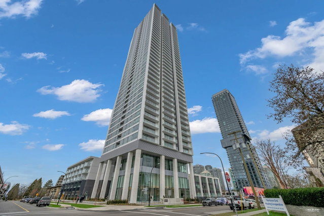 1702 - 6087 Wilson Avenue