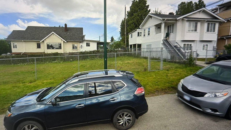 8125 St. George Street, Vancouver, V5X 3S4 | Image 2