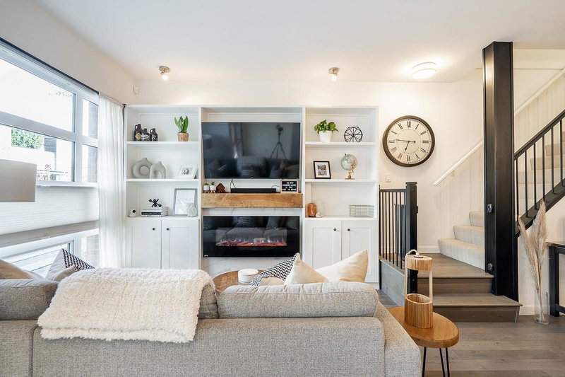 2751 Spring Street, Port Moody, V3H 0H3 | Image 2