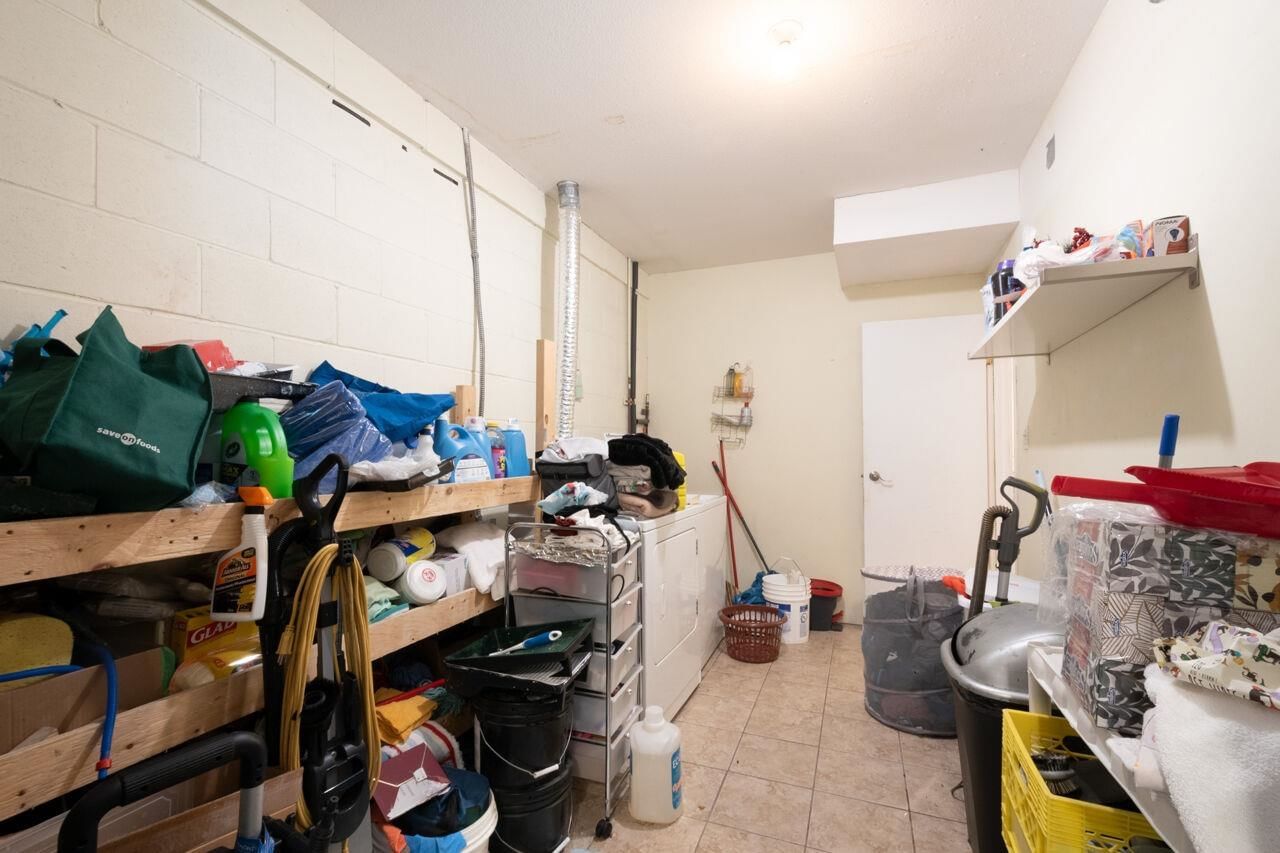 Listing Image 40