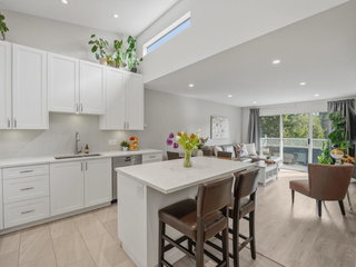 305 - 3875 4th Avenue W