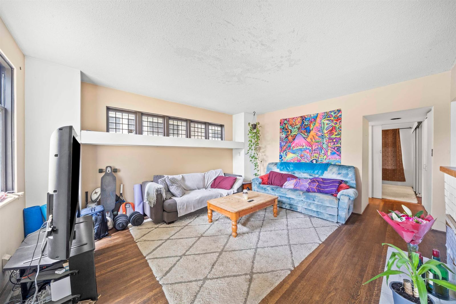 Listing Image 25