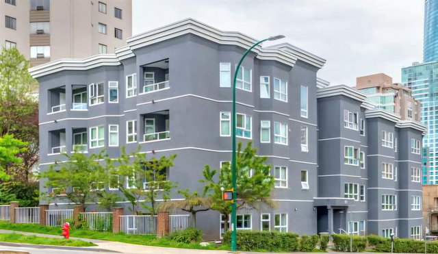 204 - 921 Thurlow Street