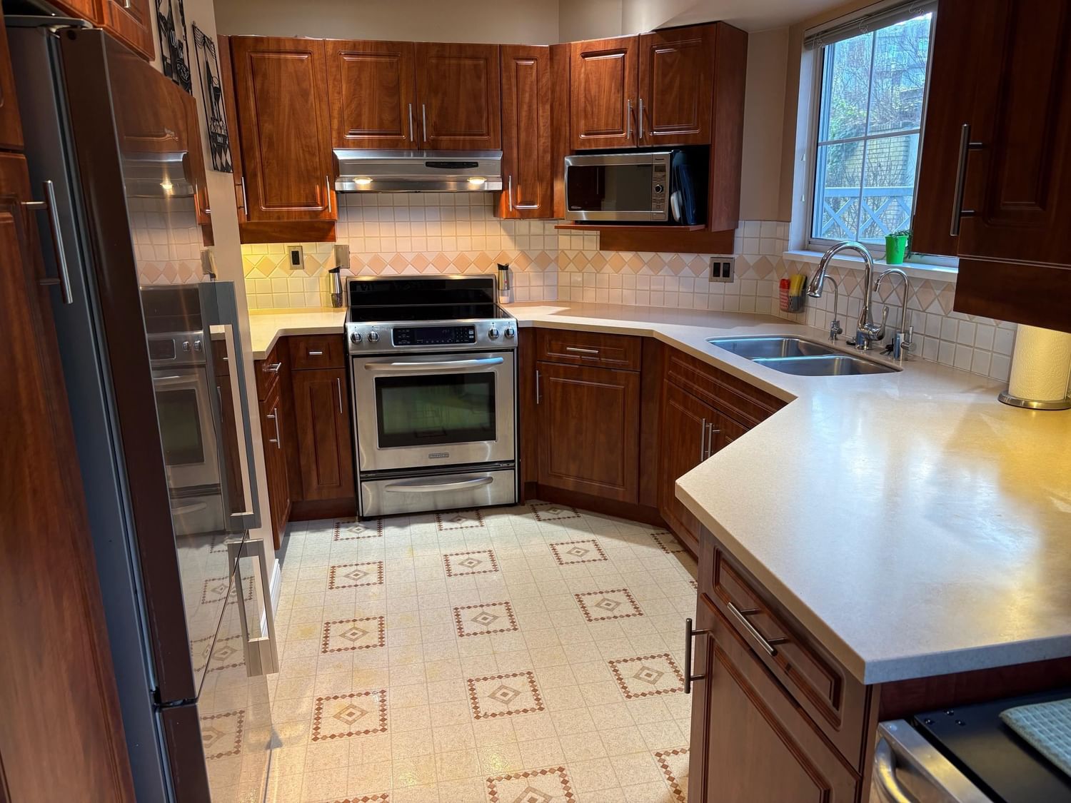 Listing Image 15
