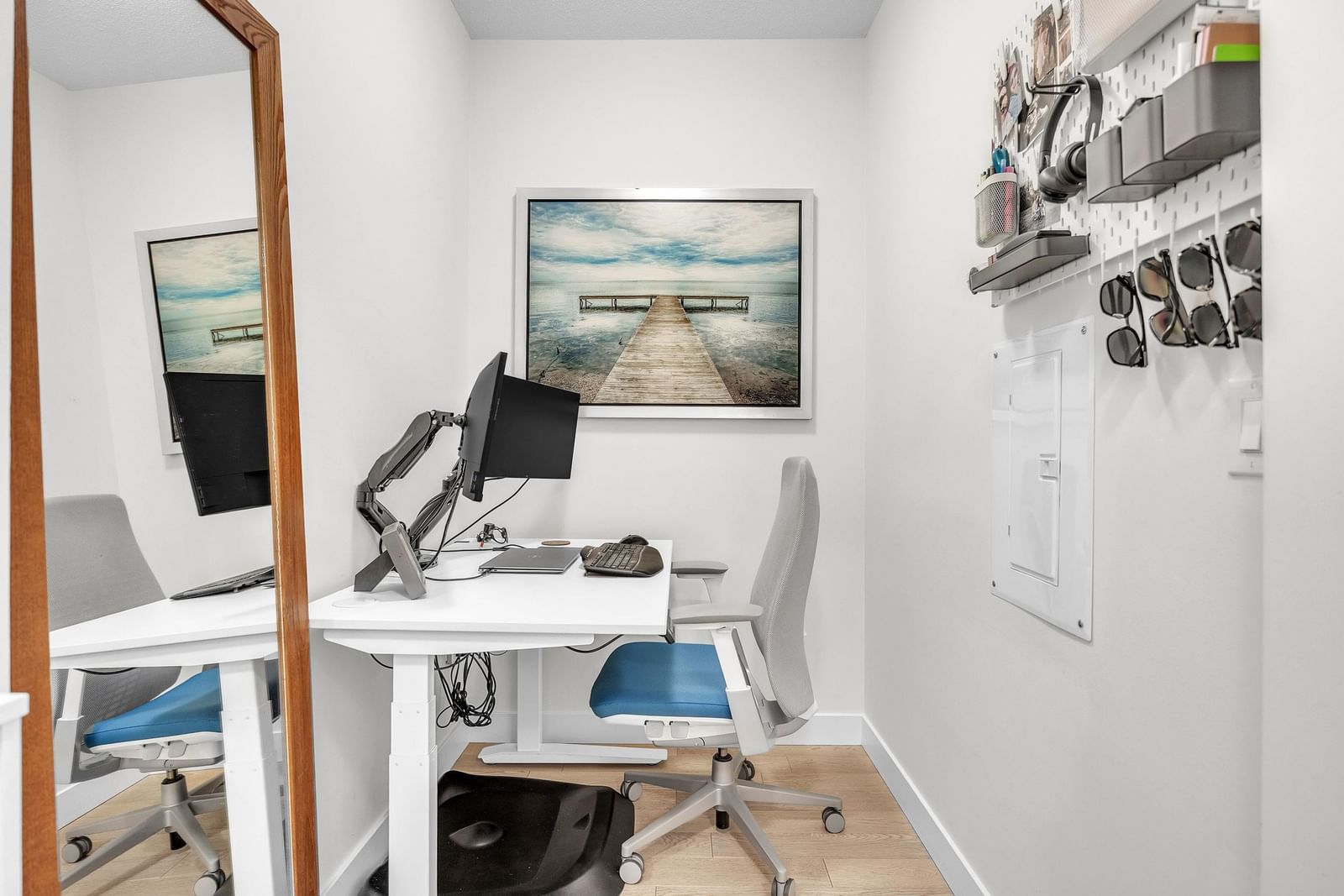 Listing Image 12