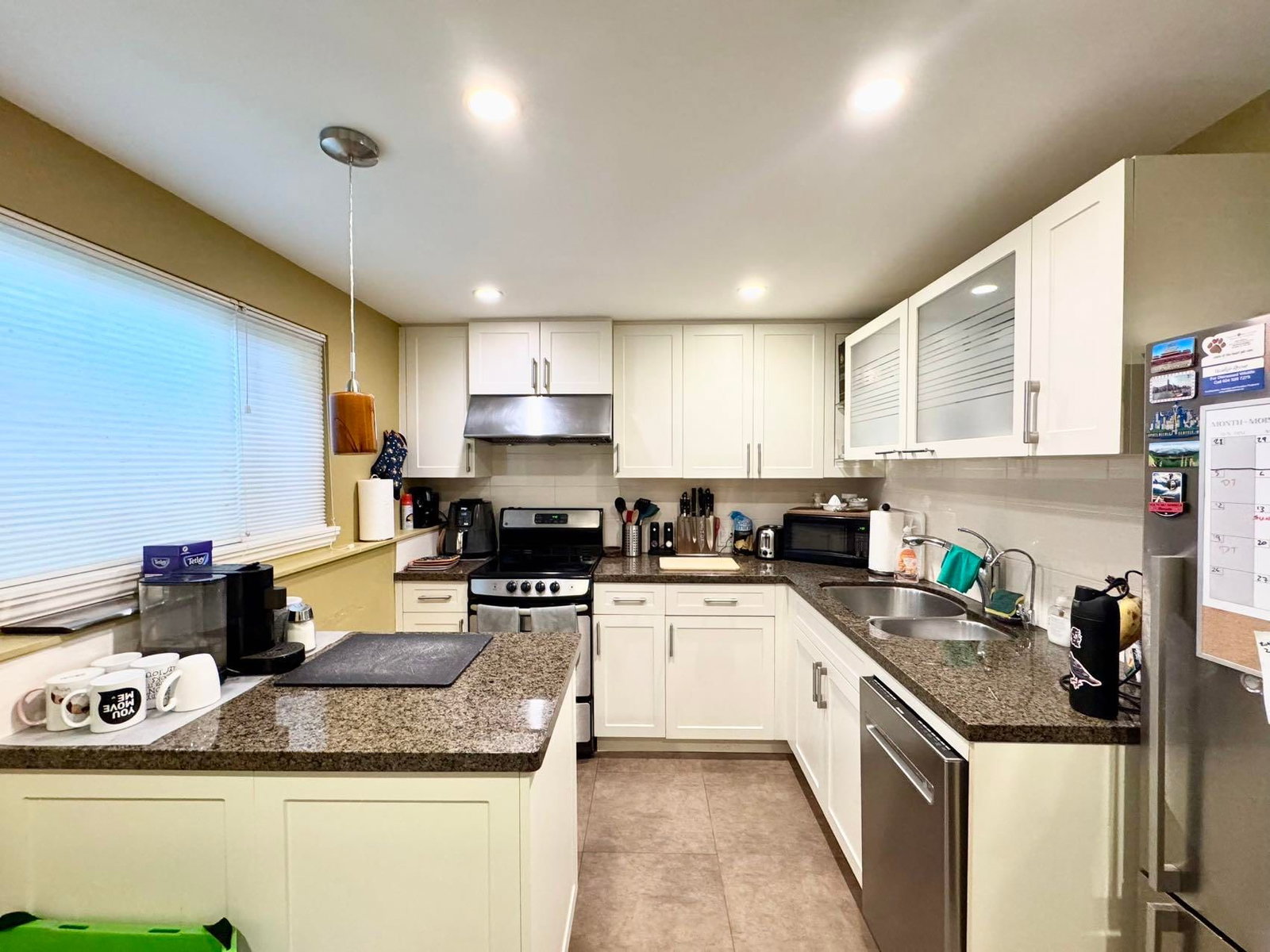 Listing Image 9