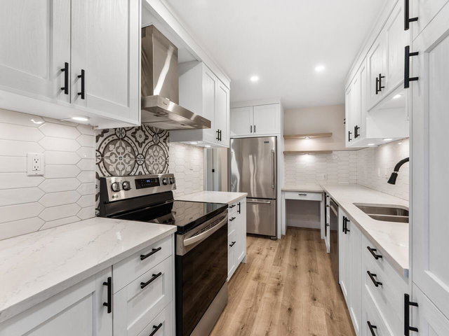 211 - 5191 203 Street