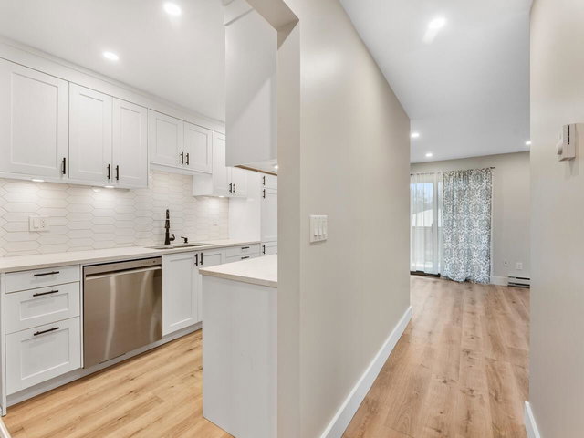 211 - 5191 203 Street