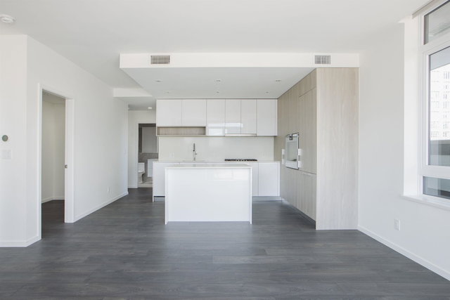 202 - 6200 Minoru Boulevard