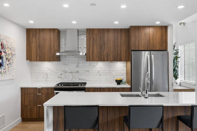 14 - 3596 Salal Drive