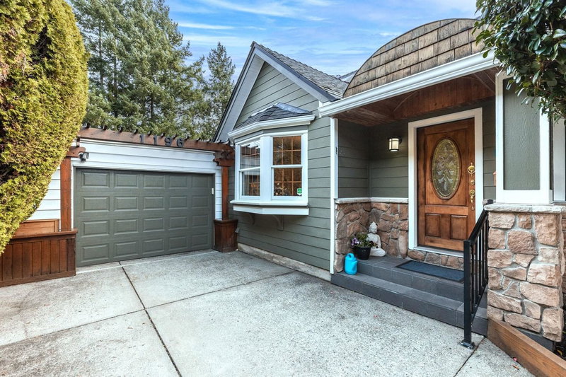 1196 Habgood Street, Surrey, V4B 4W9 | Image 2