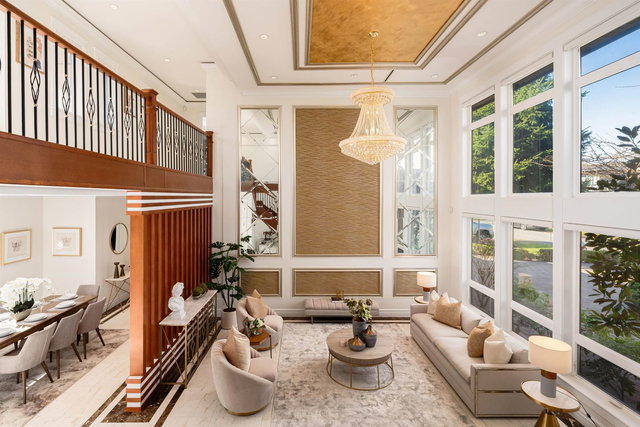 9351 Chapmond Crescent