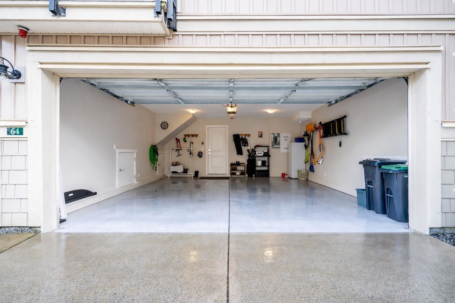 Listing Image 36