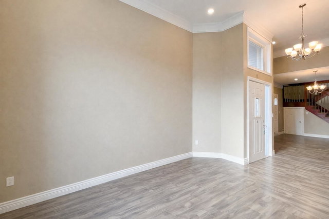 6916 Cunningham Court