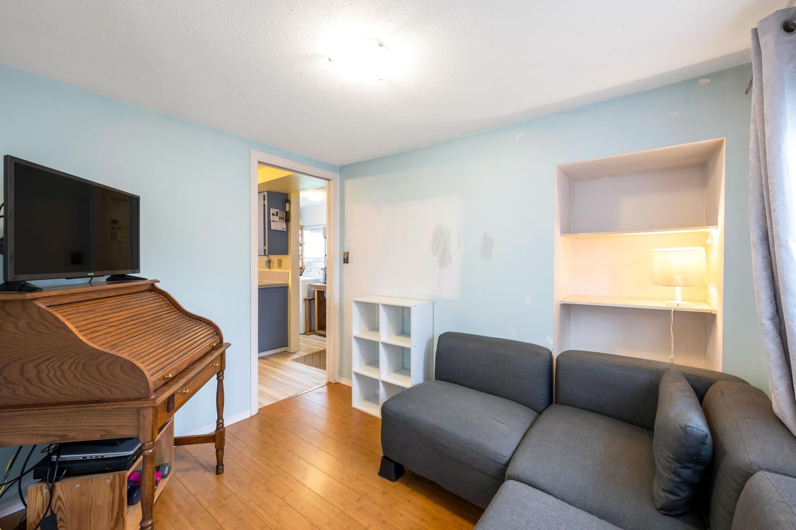 Listing Image 15