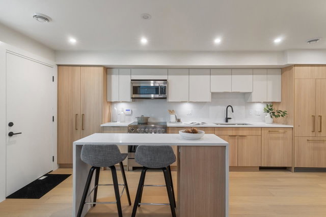 1 - 1937 Templeton Drive