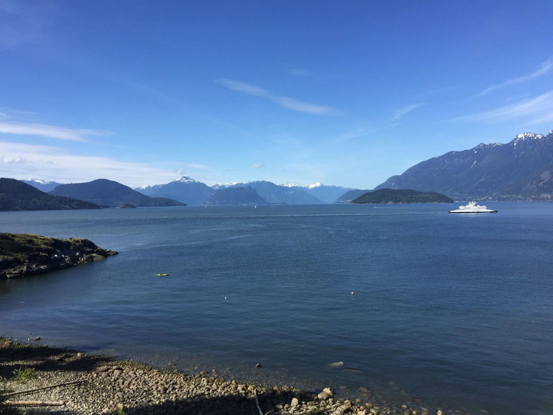 7145 Cliff Road, West Vancouver, V7W 2L3 | Image 2