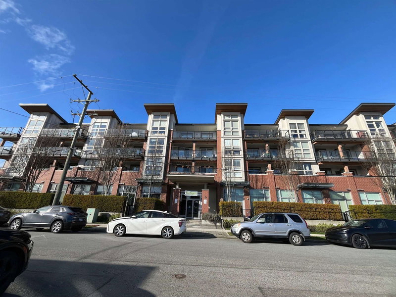 209 - 1182 16th Street, North Vancouver, V7P 0B3 | Image 2