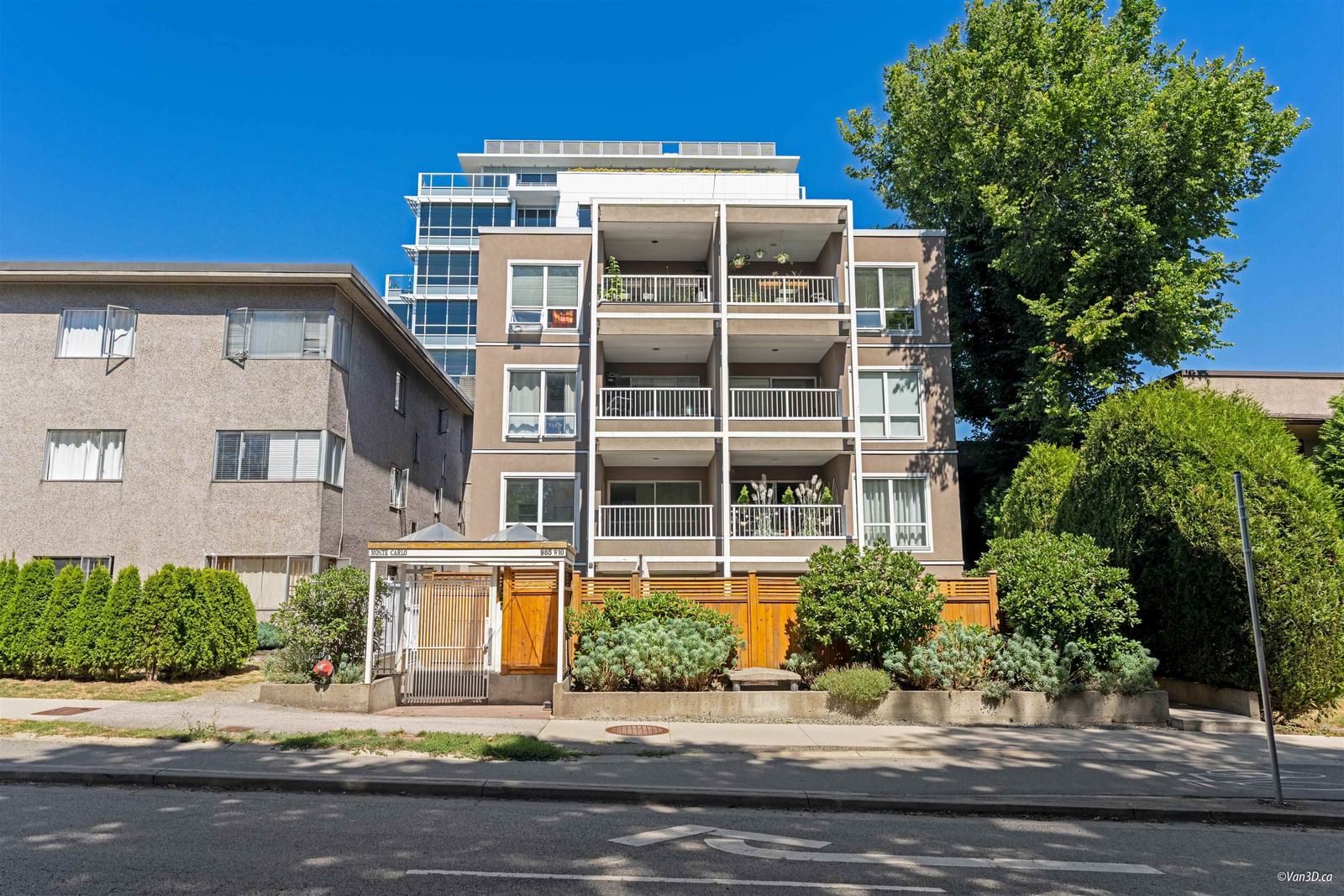 Listing Image 19