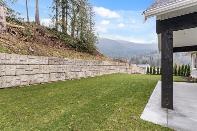 2 - 52845 Lilac Lane