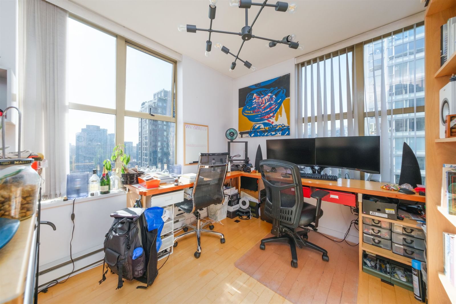 Listing Image 15